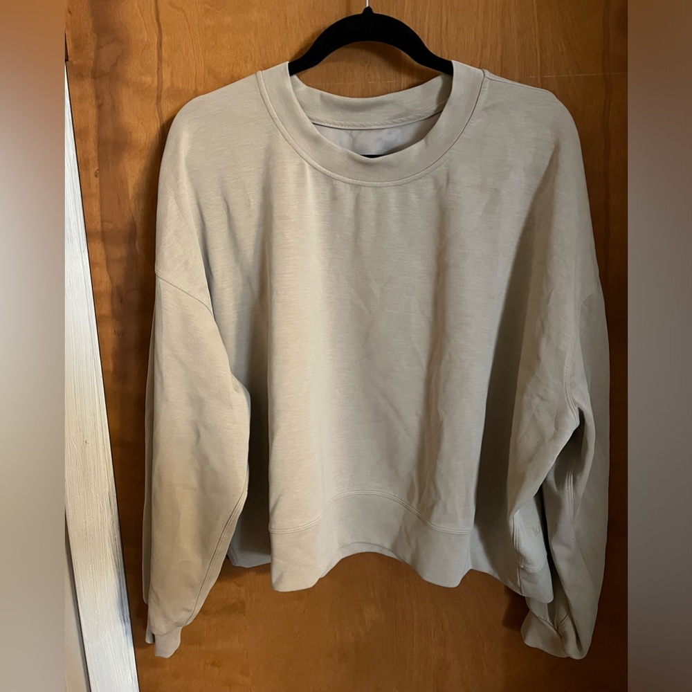 LULULEMON Perfectly Cropped Crew-Trench